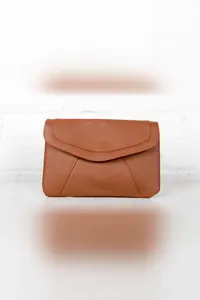 Kahverengi Deri Zarf Clutch